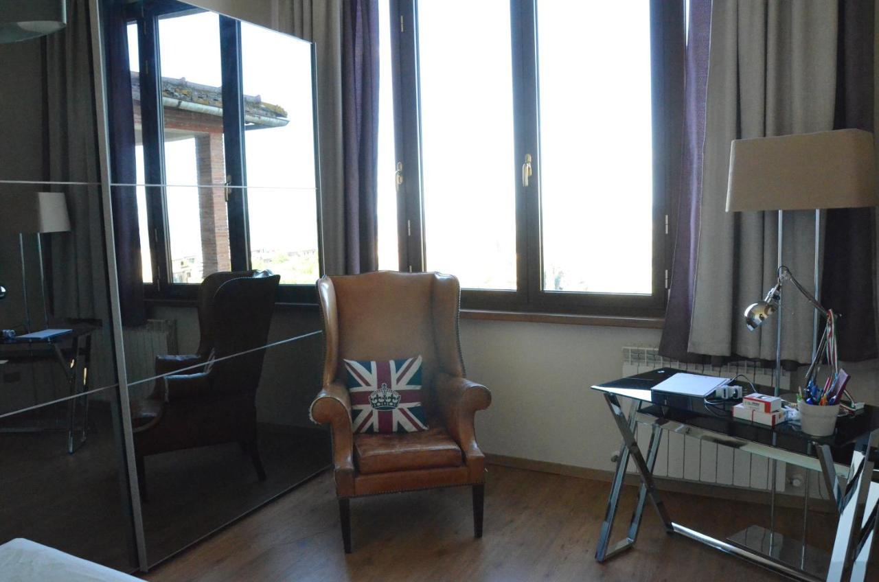 La Terrazza Sull'Alba Apartment Montalcino Exterior foto